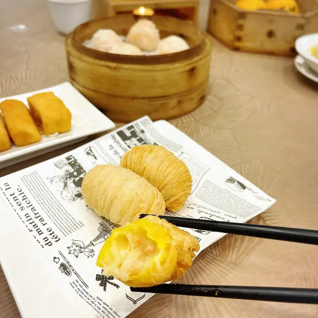Mozzarella海鮮酥