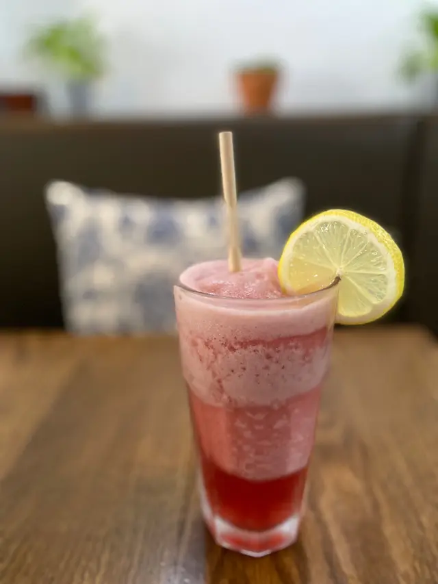Fizzy fruit drinks