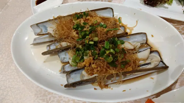 蒜蓉粉絲蒸聖子皇