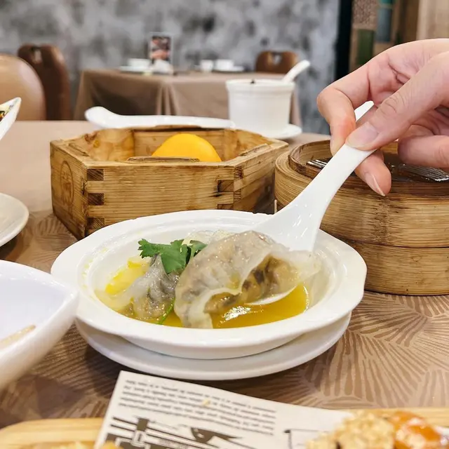 金湯松露餃