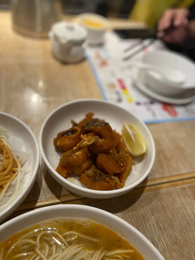 無骨熏魚