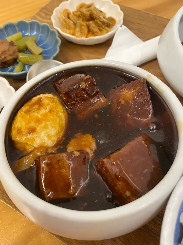 醬麴紅燒鍋肉配流心炸蛋🍳