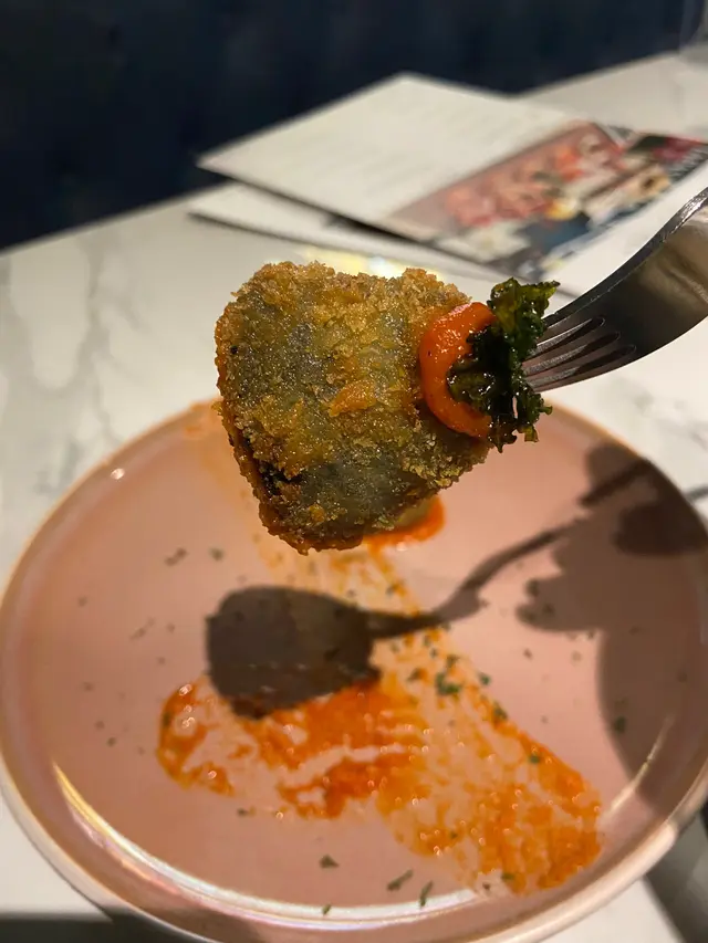 黑毛豬火腿可樂餅