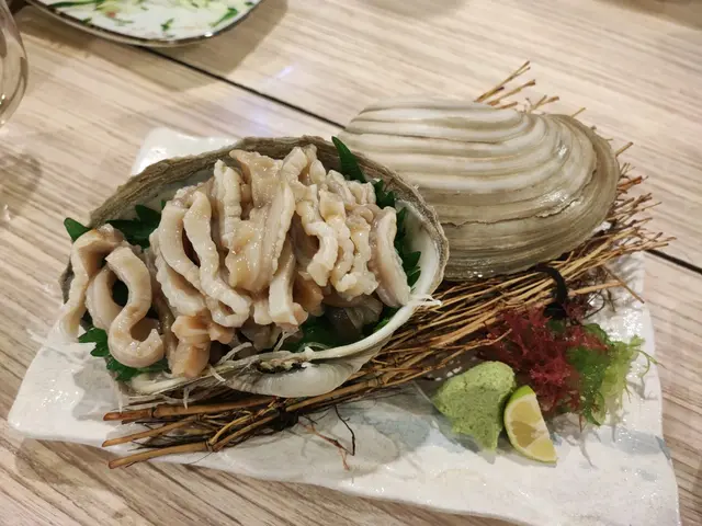 象拔蚌刺身