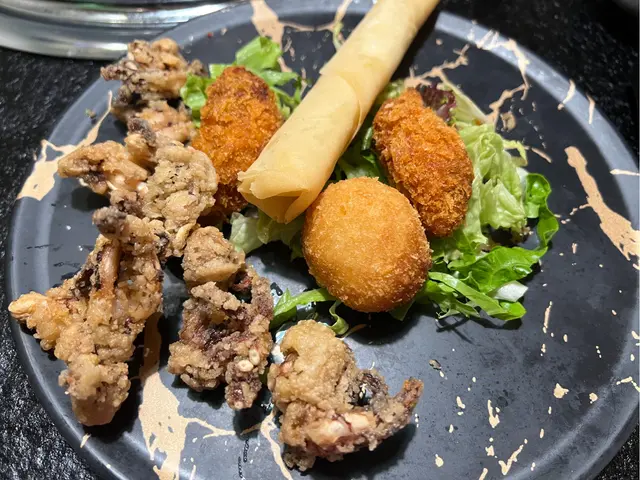 多款炸物選擇，其中吉列炸蠔最吸引