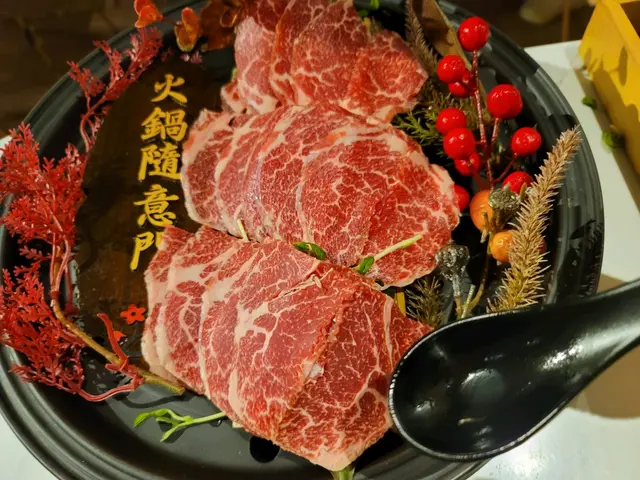 肉味濃郁色澤紅潤