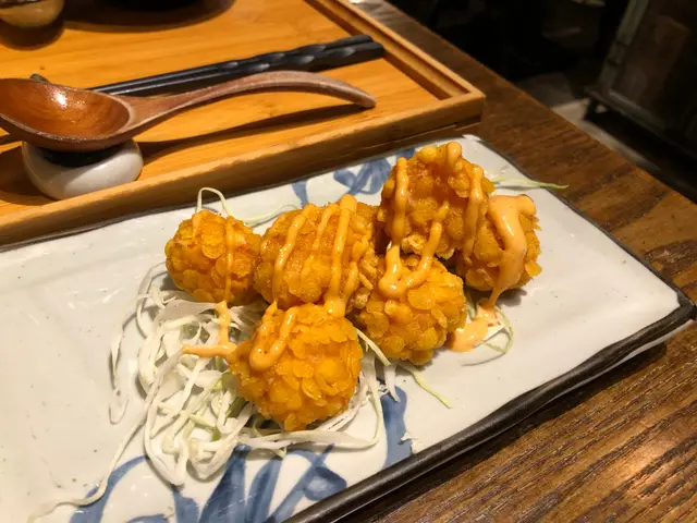 千島醬樣子的蜜糖芥末醬