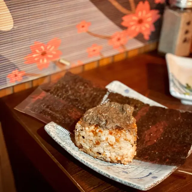 蟹膏燒飯糰