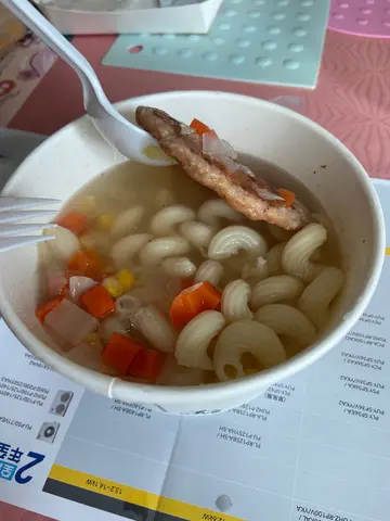 火腿扒‘蛋’扭扭粉