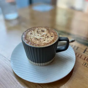 Crispy  sweet  cappuccino 