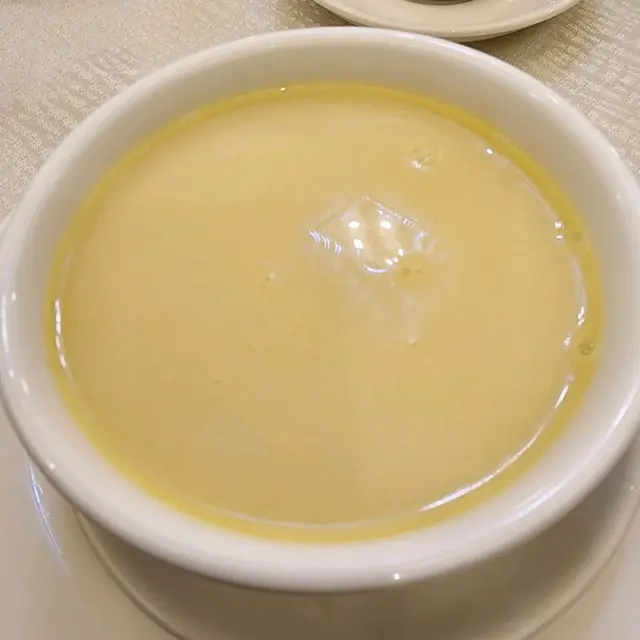 招牌杏汁炖白肺湯