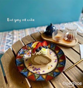 Earl grey roll cake  - 上環的NACASA Café &amp; Bar