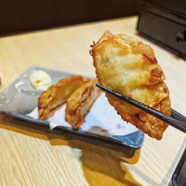 脆炸日式大餃子