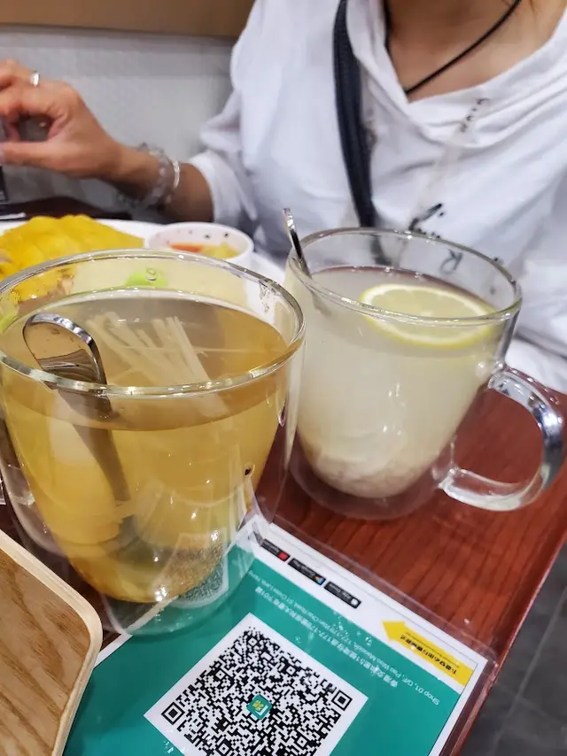 香茅柚子蜜及檸檬薏米水