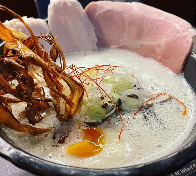 極濃雞白湯拉麵