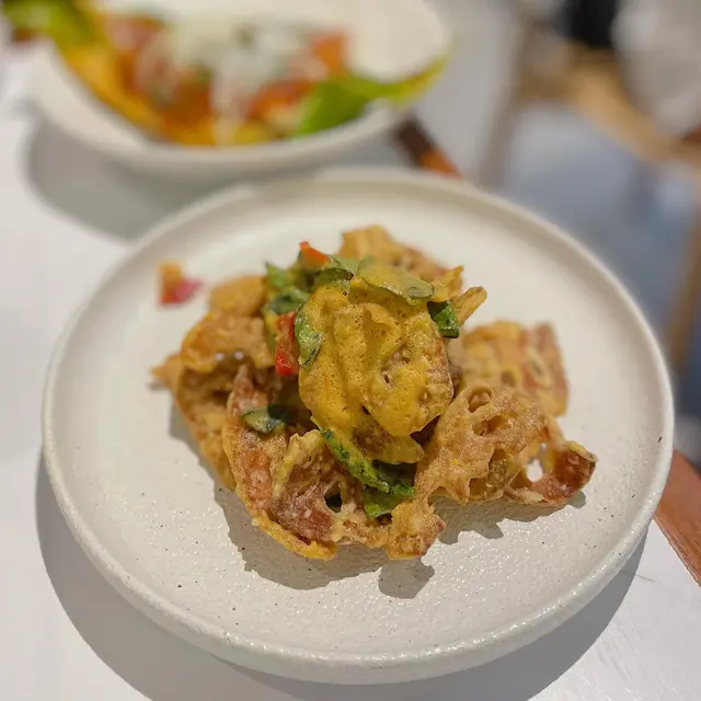 鹹蛋炒酥炸蓮藕片