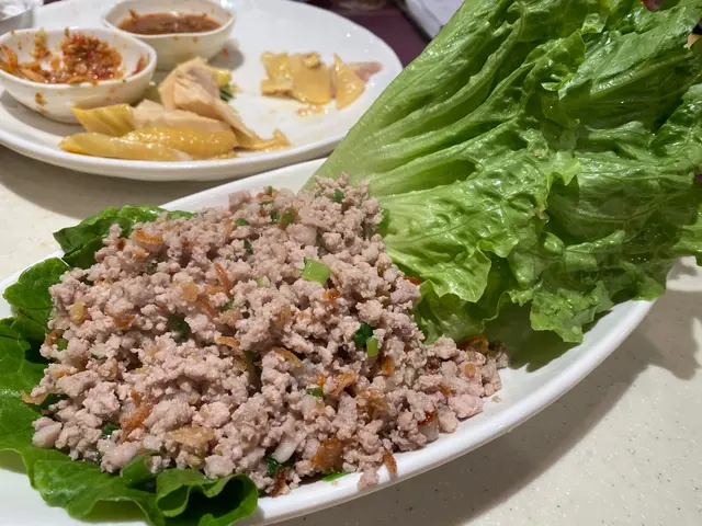 香葉辣椒炒豬肉碎