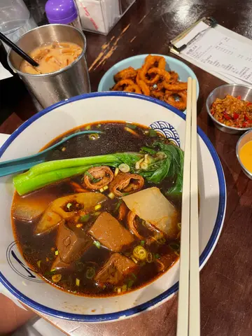 猪肠猪红萝卜油面🤤