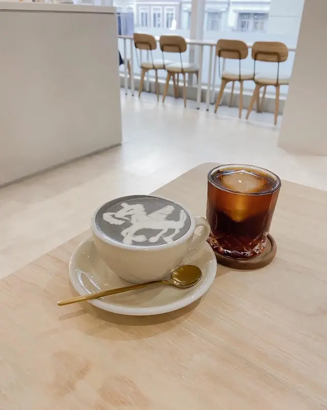 𝗖𝗼𝗹𝗱 𝗕𝗿𝗲𝘄 ,𝗦𝗲𝘀𝗮𝗺𝗲 𝗟𝗮𝘁𝘁𝗲