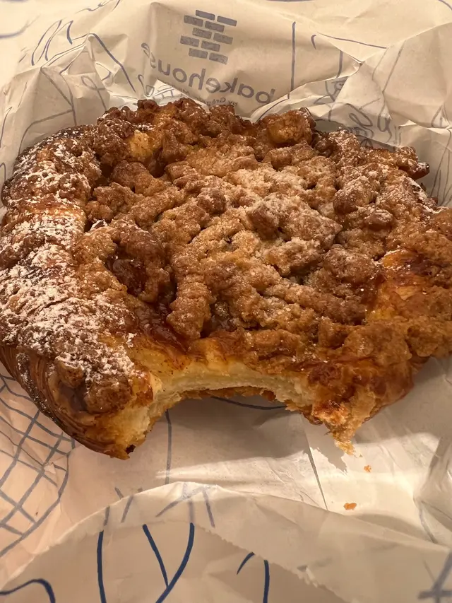 Apple  Crumble  Danish