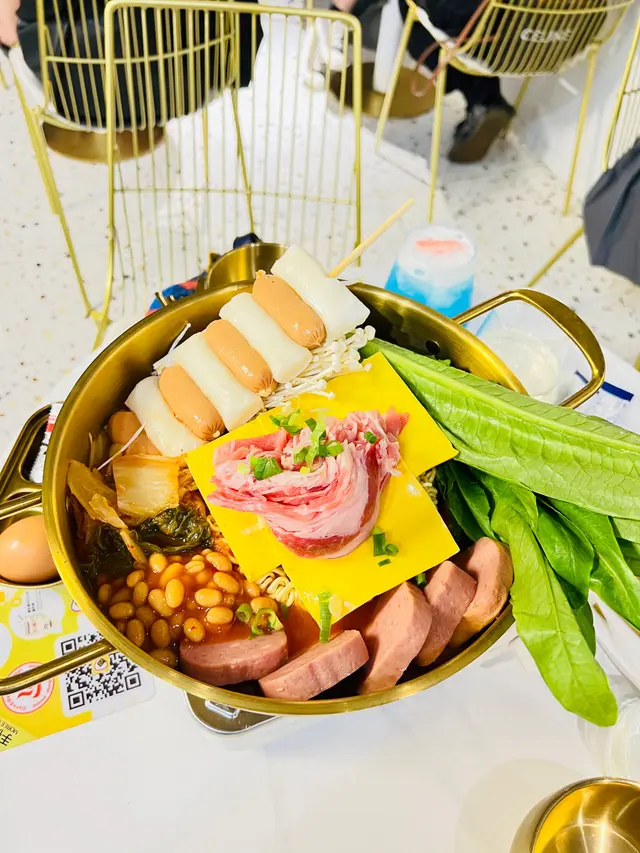 韓式牛肉部隊鍋