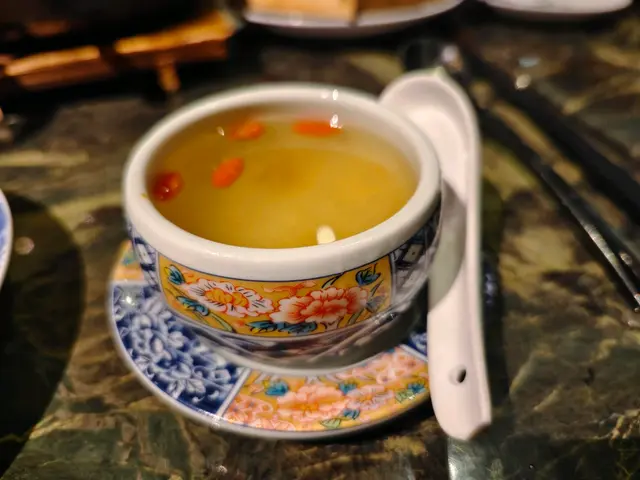桂花杞子配桃膠