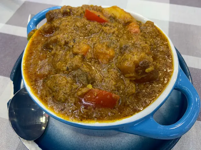 咖喱牛腩