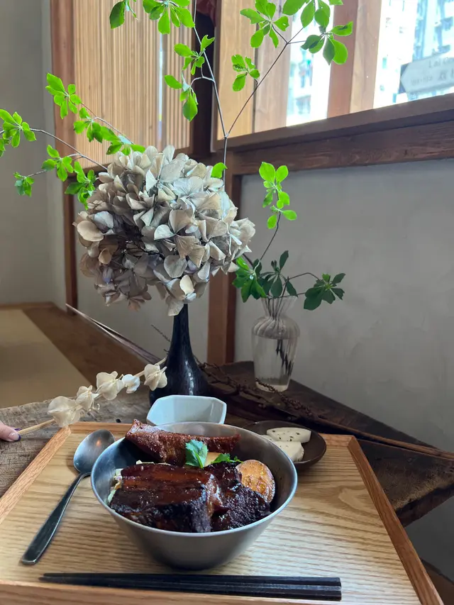 悄悄版台式焢肉飯