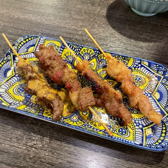 牛羊豬雞肉串