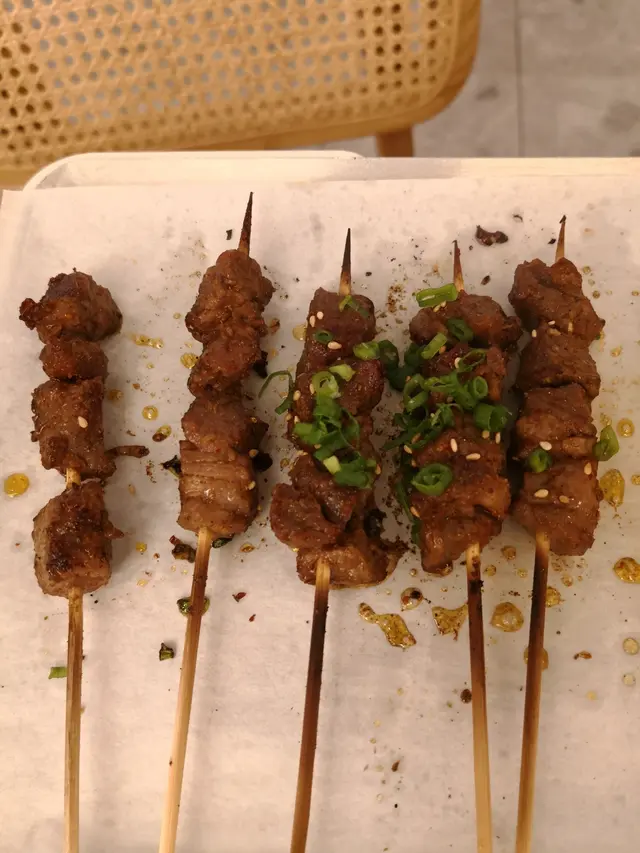 烤小牛肉(5串)$48