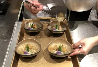 慢煮雞冠配蟹肉醬