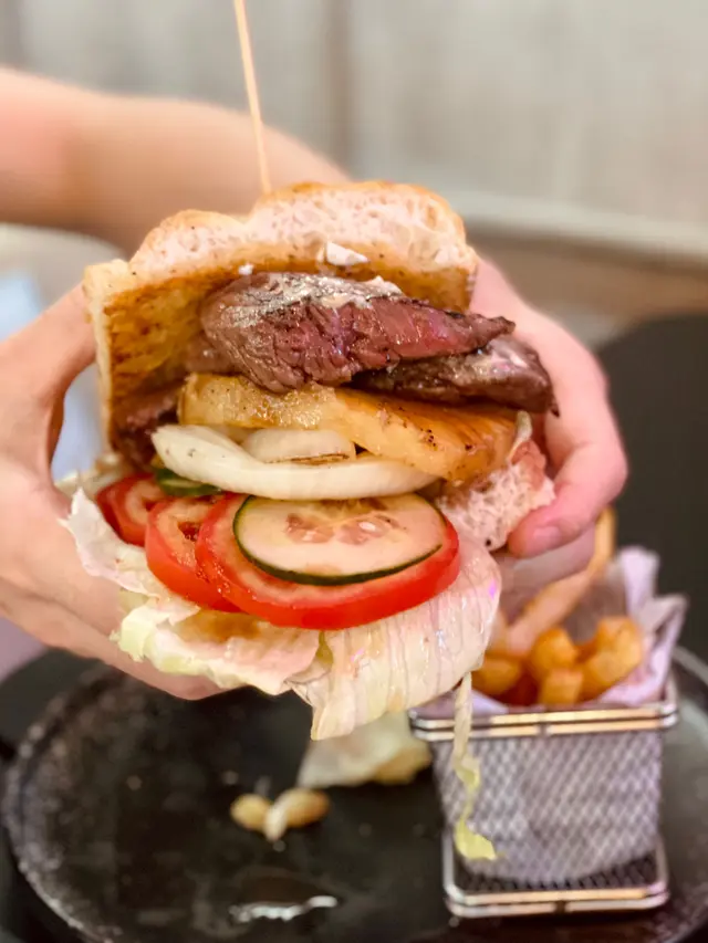 美國牛扒三文治