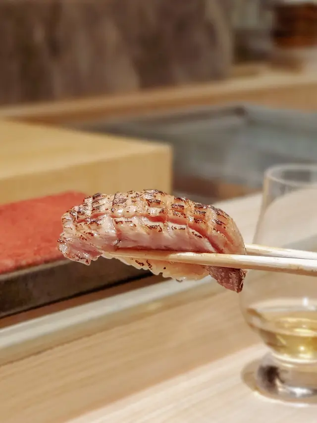 火炙吞拿魚腦天