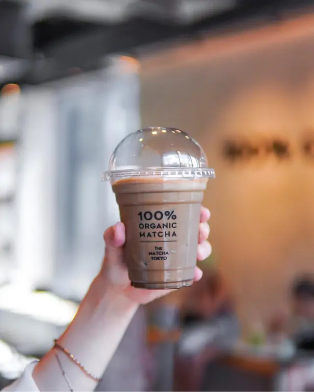 Houjicha Latte Float w/ Okinawa Brown Sugar Ice-cream