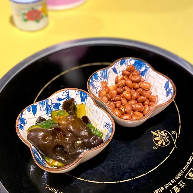 酸辣青瓜木耳+花生（每款$20）