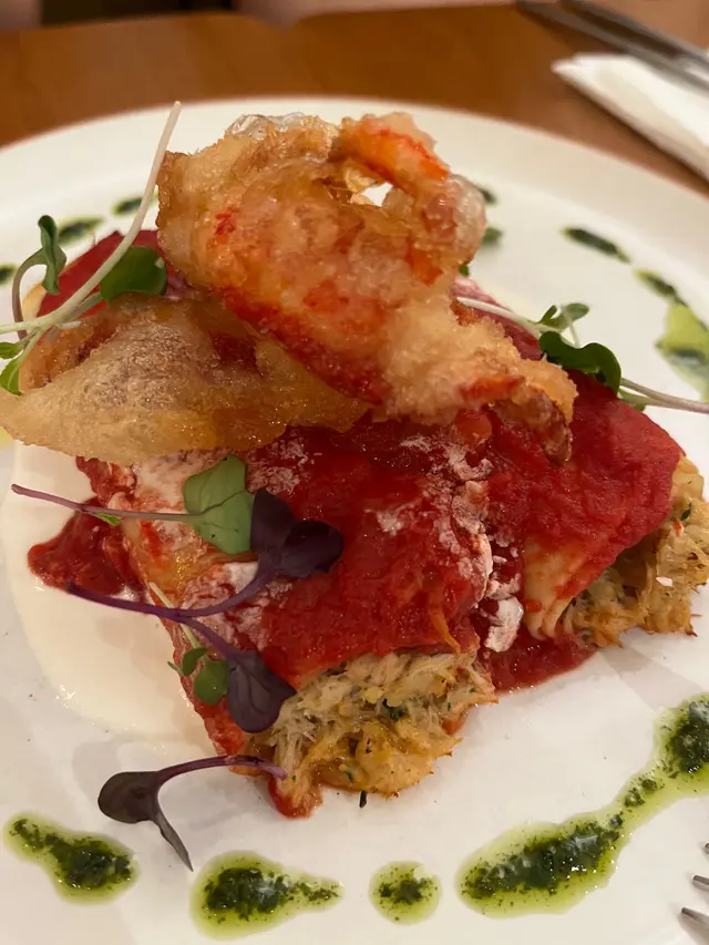 芝士菠菜龍蝦蟹肉意粉卷