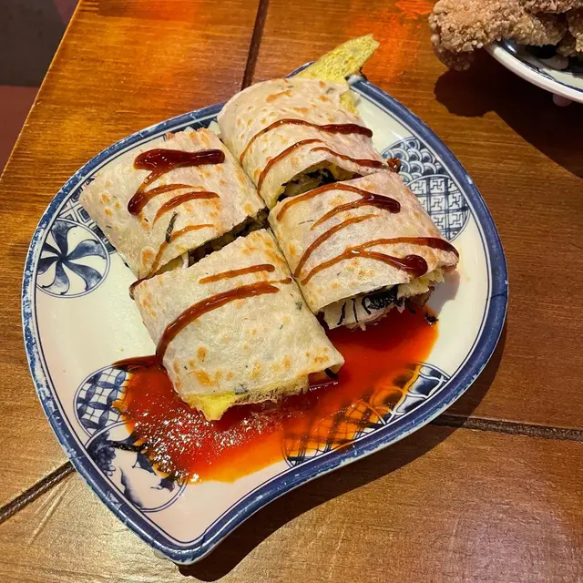 海苔肉鬆起司蛋餅