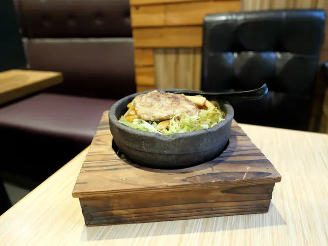 鵝肝什菌石鍋飯