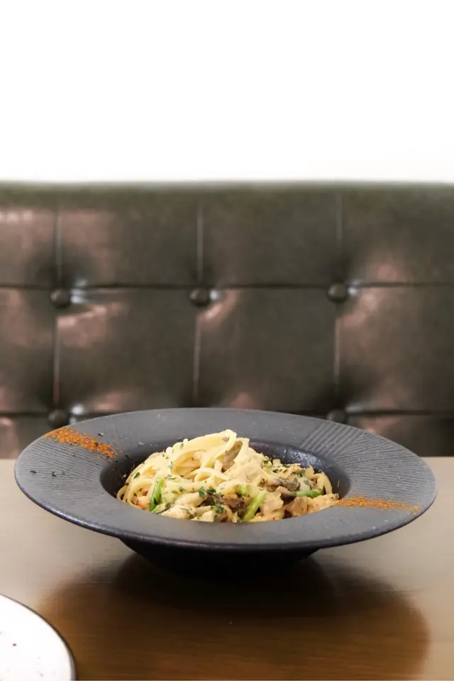 日本櫻花蝦蟹肉蘆筍扁意粉