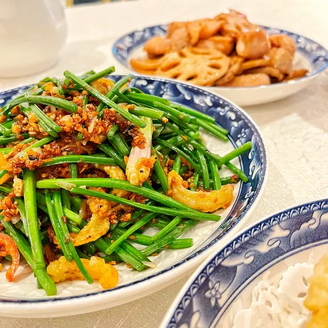 辣蟹蒜蝦乾炒韭菜花