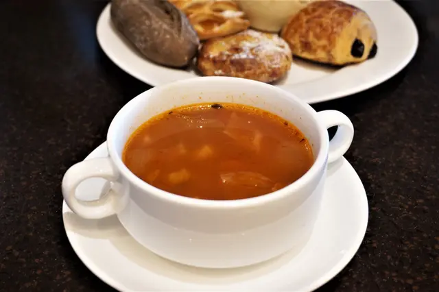 餐湯、麵包