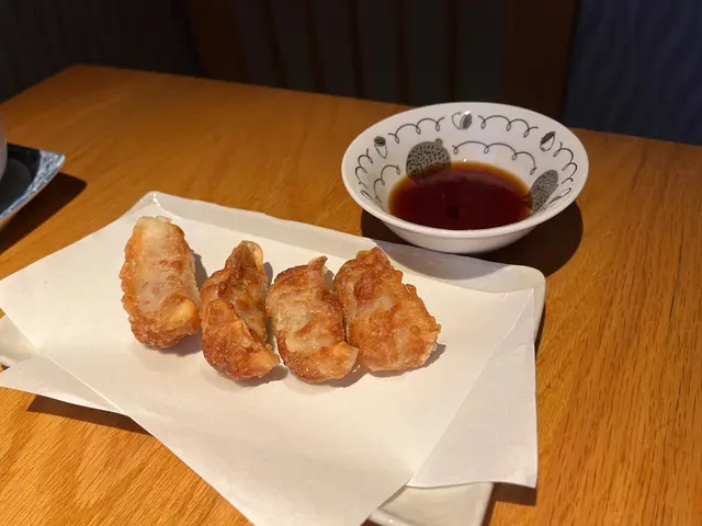炸餃子