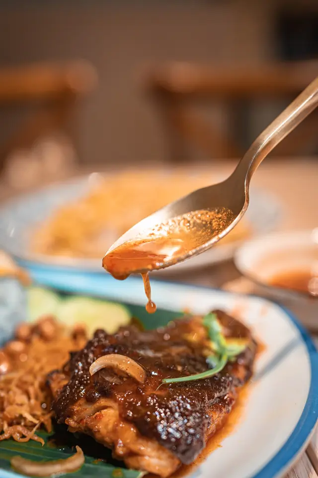 魔鬼魚辣死你媽。椰漿飯