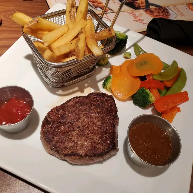 超淋 有肉汁 有牛味 只是有點細