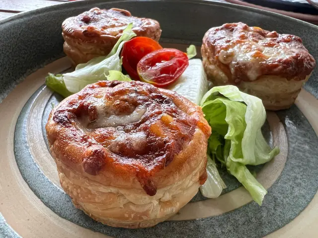 芝士肉醬田螺焗酥盒