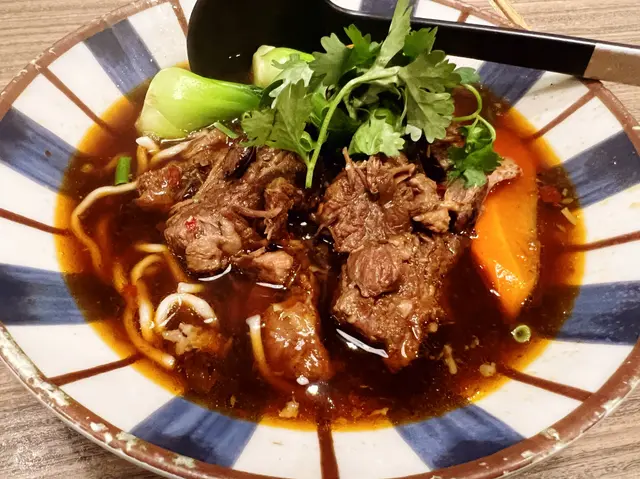 紅燒牛肉麵