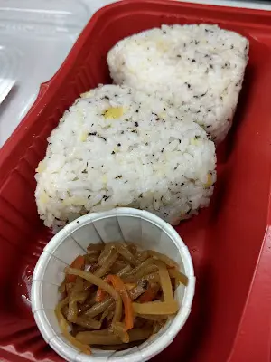 紫蘇飯糰野菜便當