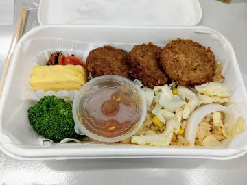 Omni Seafood吞拿鱼甜酸蟹饼