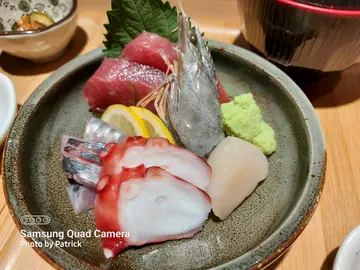刺身拼盘定食