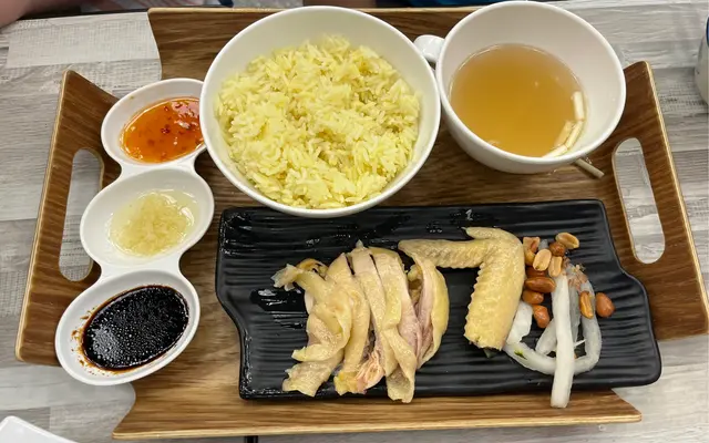 巷仔無骨海南雞飯